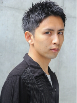 就活の証明写真で髪型をツーブロックにするのはNG？プロがお答えします5