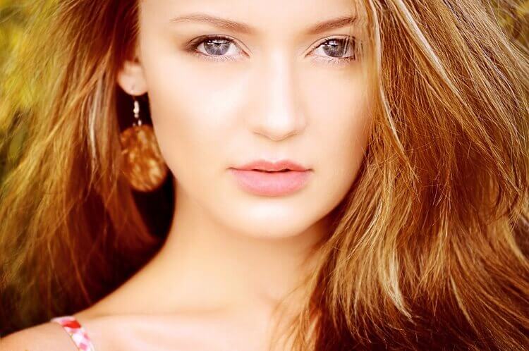 就活写真メイクでつけまをしてもOK？付け方や注意点をプロが解説