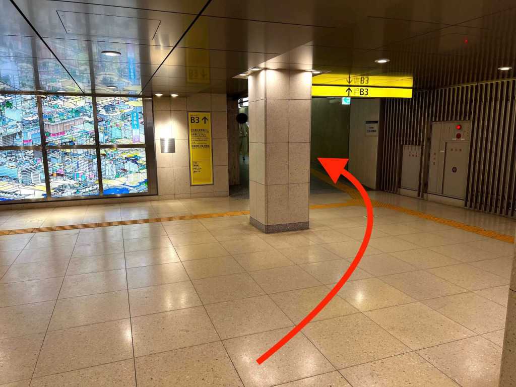 東京駅前店へのアクセス25