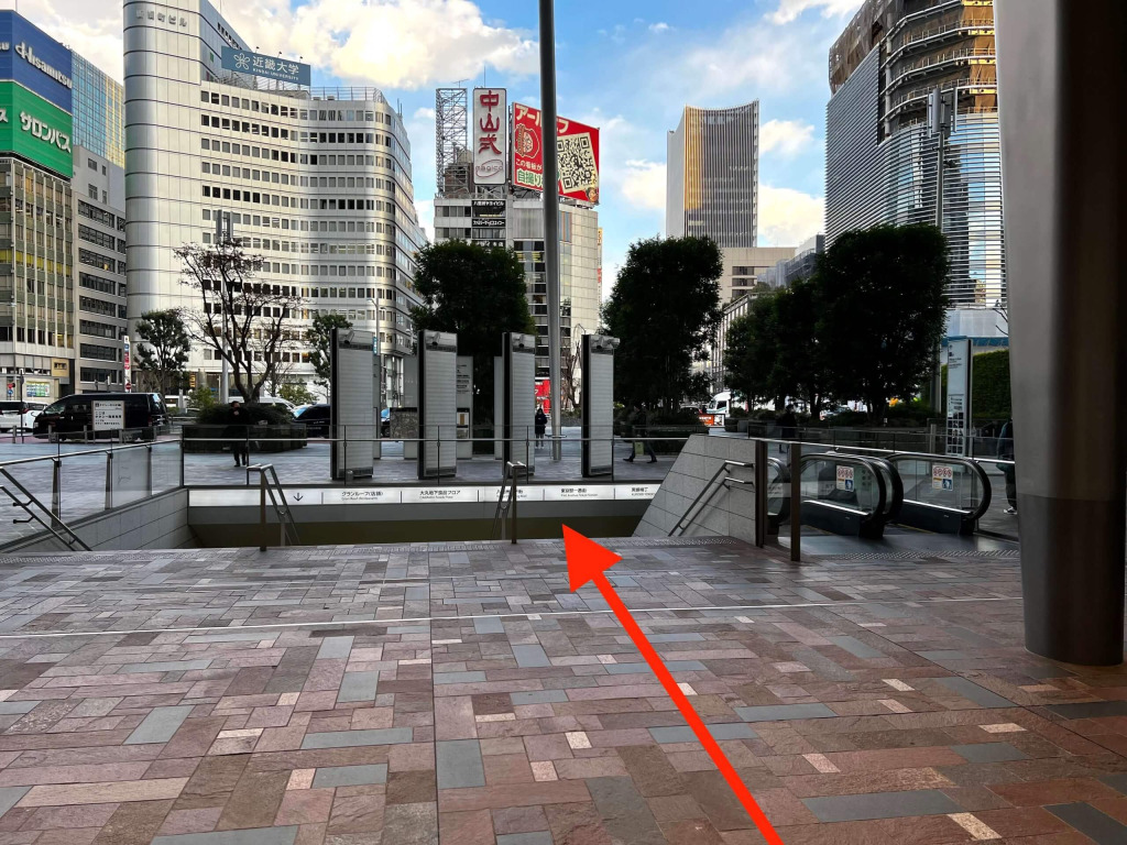 東京駅前店へのアクセス2
