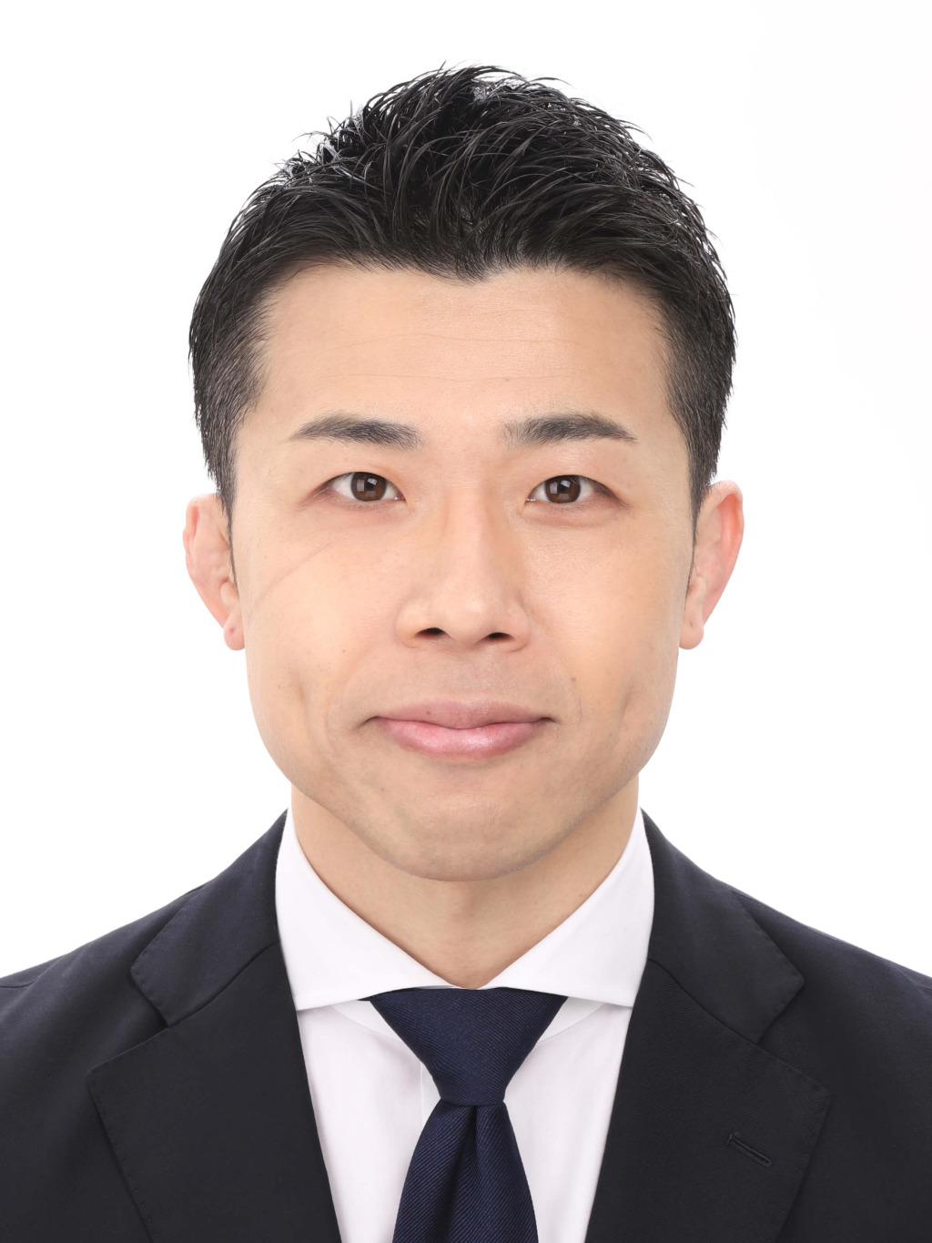 女子就活生のプロがヘアメイクして、撮影指導をした証明写真のアフター