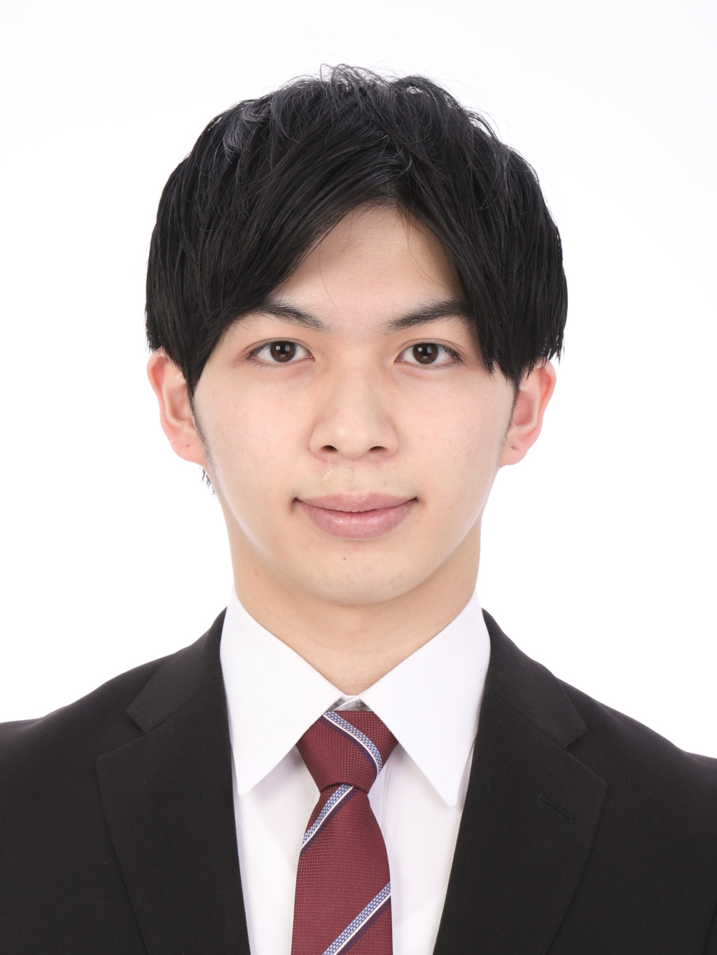 女子就活生の証明写真のビフォー