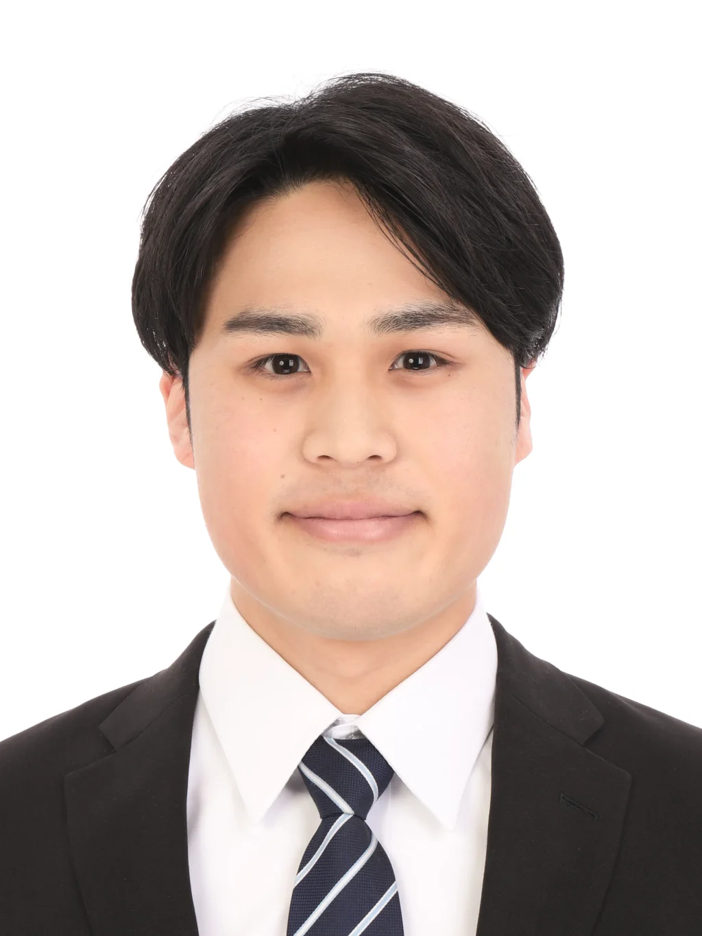 女子就活生の証明写真のビフォー