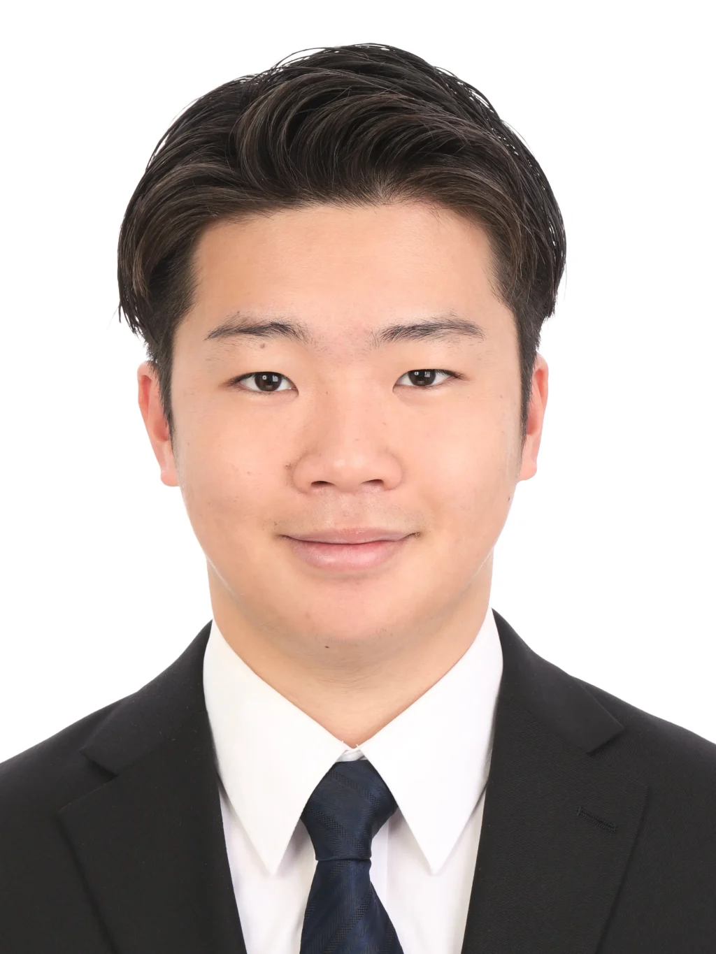 女子就活生の証明写真のビフォー