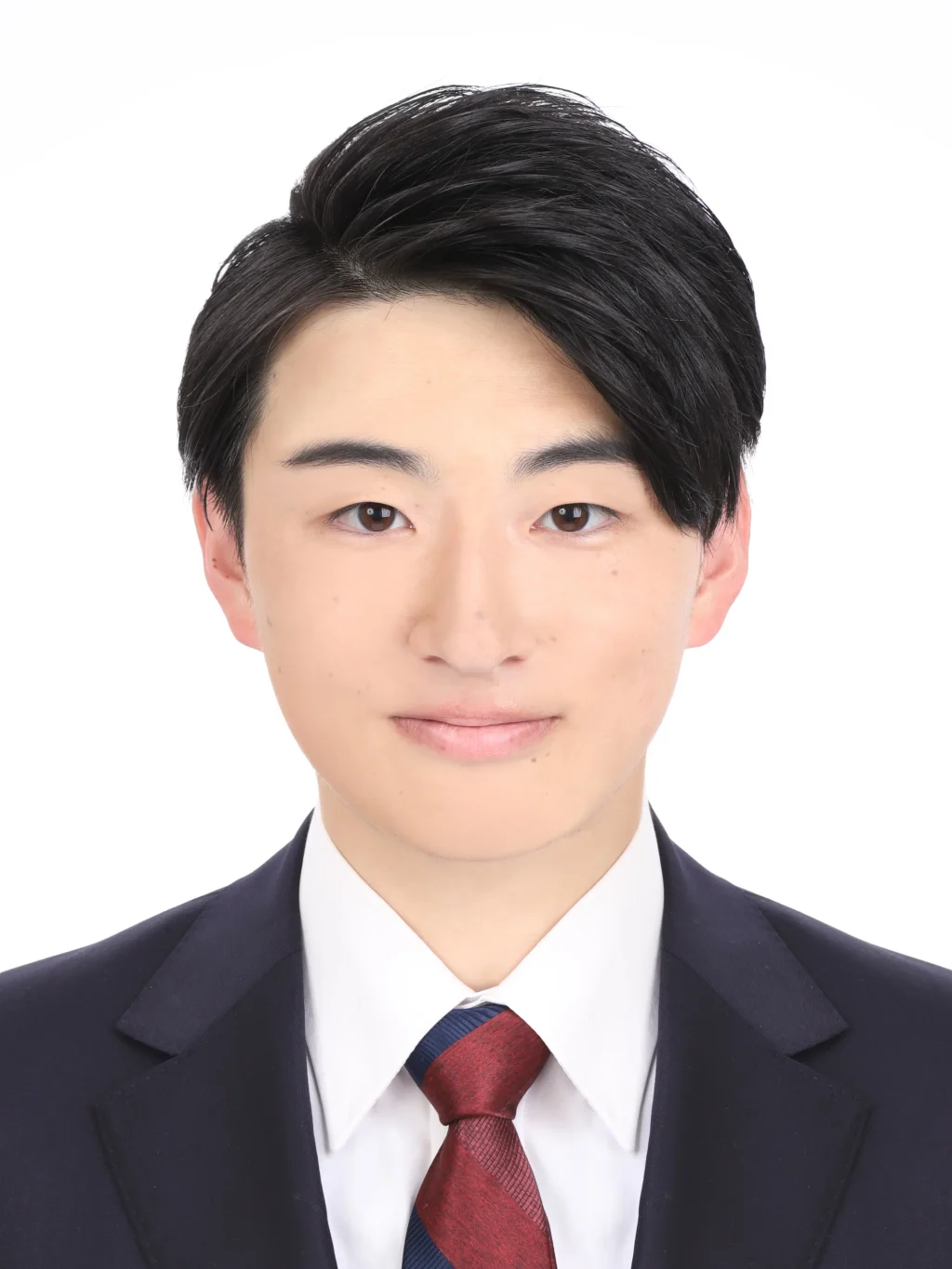 女子就活生のプロがヘアメイクして、撮影指導をした証明写真のアフター