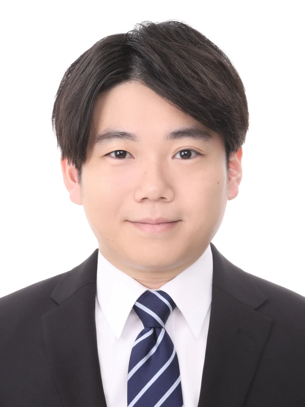 女子就活生のプロがヘアメイクして、撮影指導をした証明写真のアフター