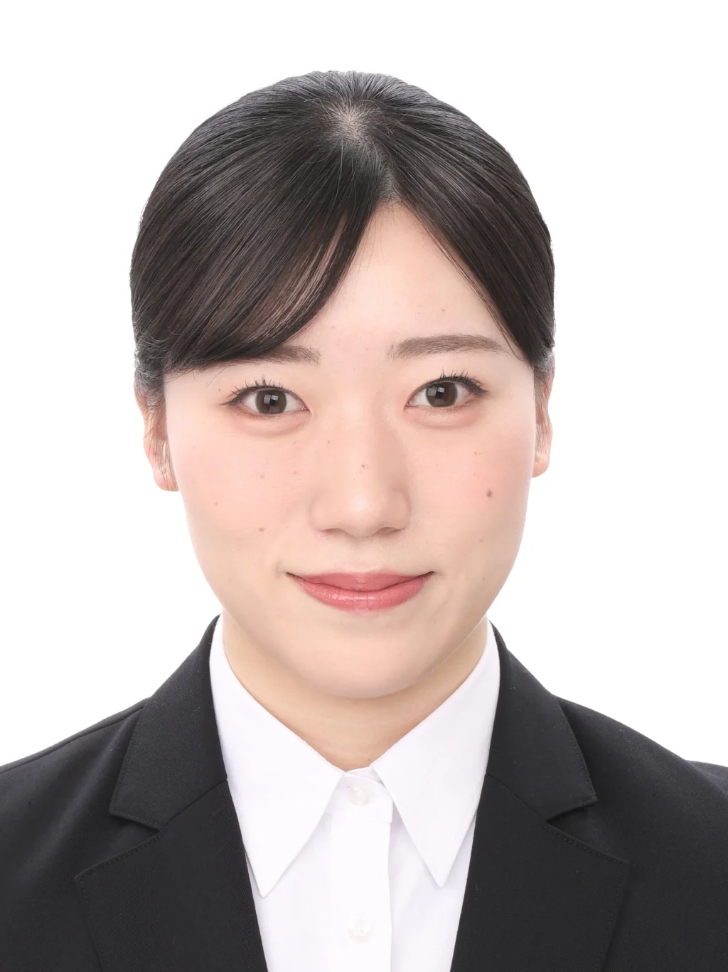 女子就活生の証明写真のビフォー