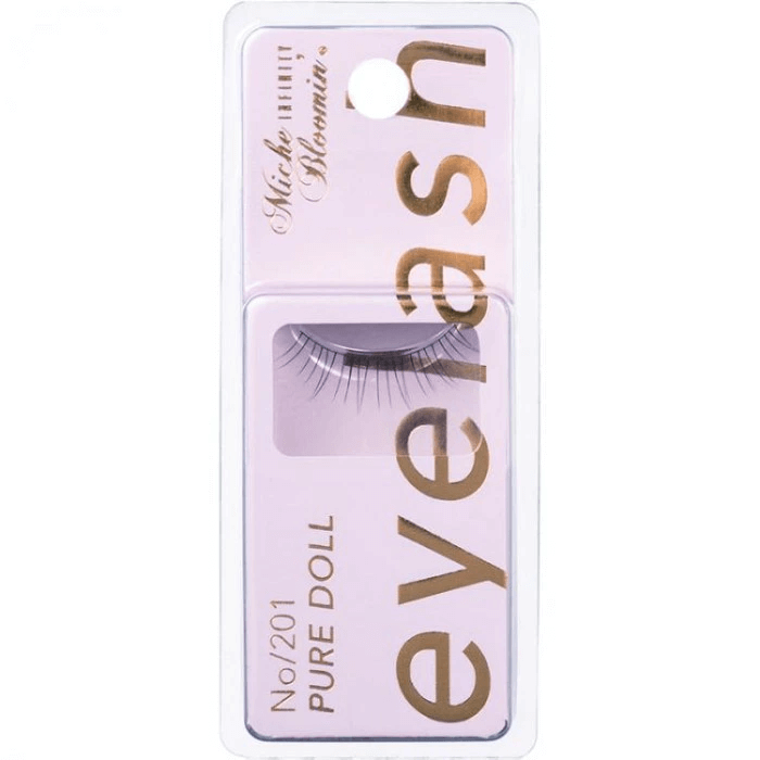 就活用の証明写真メイクで「つけま」をつけても良い？プロが選び方を紹介2