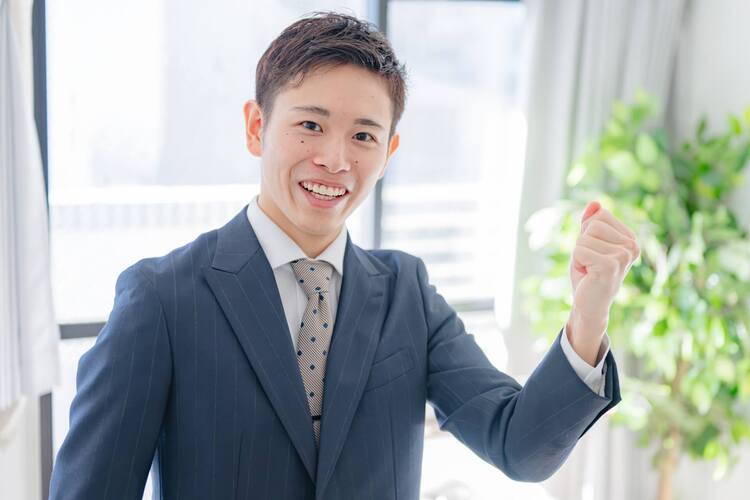 就活生必見！就活の証明写真で好印象を与える「髪型」4パターンを紹介2