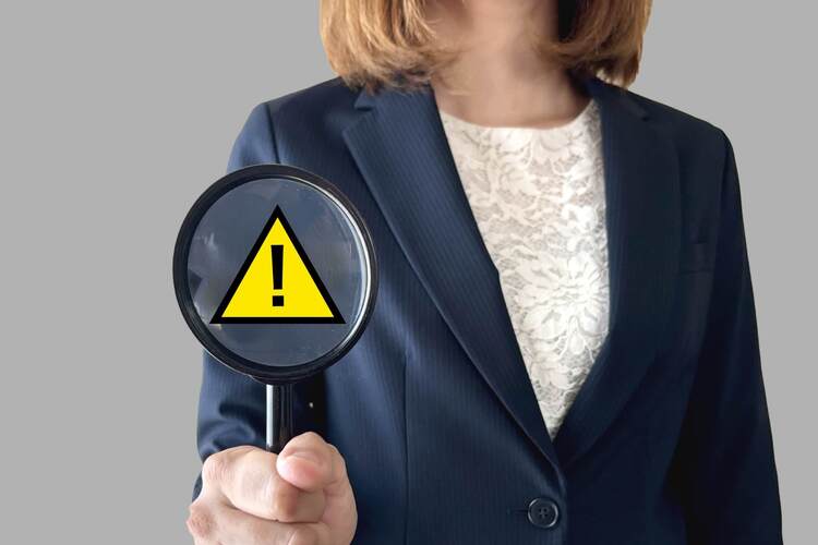 女子必見！就活証明写真に適した「髪型」とは？セットの注意点も解説2