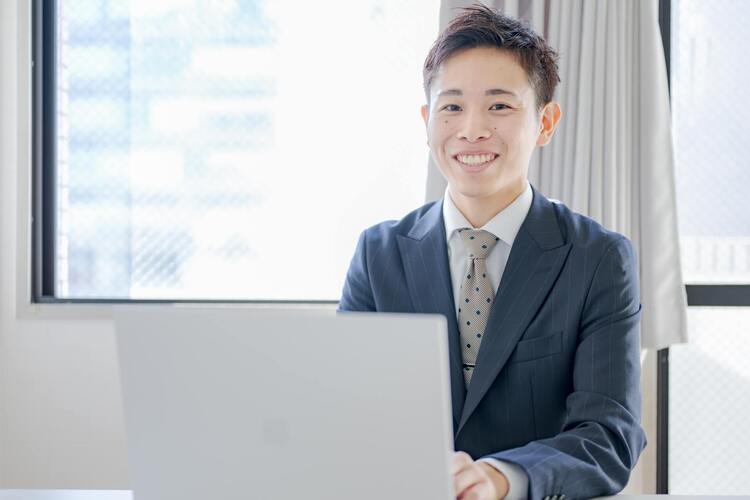 男子必見！就活証明写真に適した「髪型」を長さ別に紹介！注意点も2