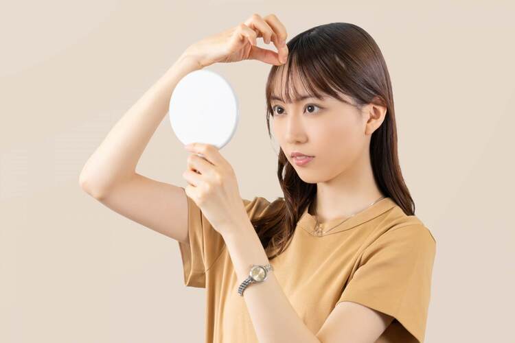 女子必見！就活証明写真に適した「髪型」とは？セットの注意点も解説3