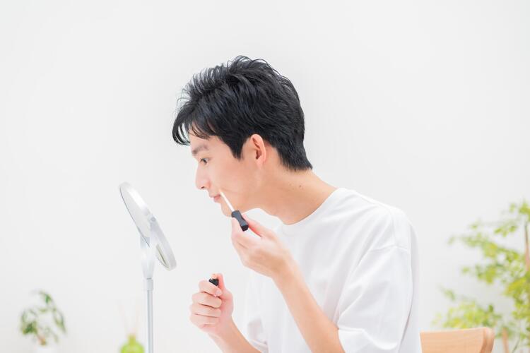 就活の証明写真で好印象を与えられる「メイク」のコツ｜おすすめコスメも3