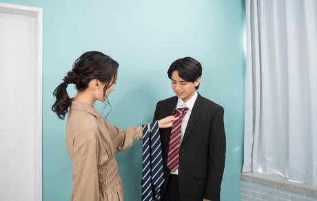 就活男子向け｜証明写真で着るべき「スーツ」の色や柄を詳しく紹介4