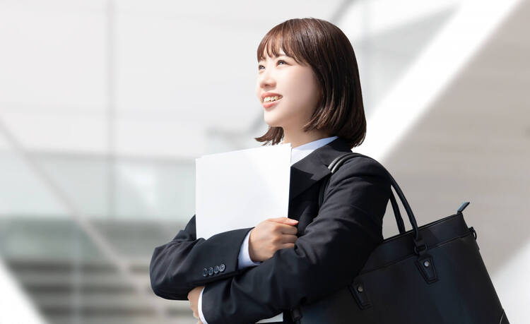 就活生必見！就活の証明写真で好印象を与える「髪型」4パターンを紹介8