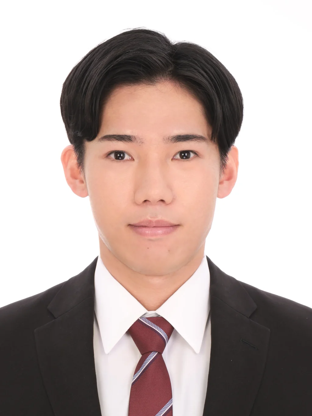 女子就活生のプロがヘアメイクして、撮影指導をした証明写真のアフター