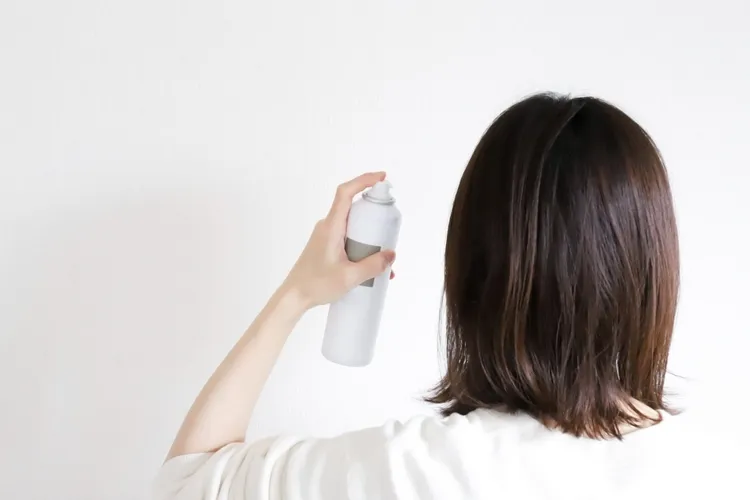就活証明写真はスプレーを使おう｜プロが選んだスプレー3選も紹介1