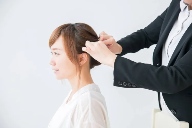 就活の証明写真で前髪に「ピン」をつけるのはアリ？注意点をプロが解説3