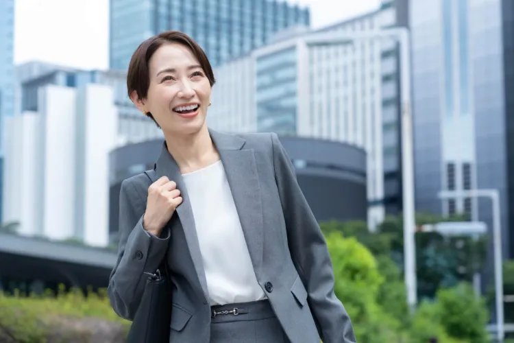 ベリーショート女子必見！就活の証明写真に適した髪型やセット方法を紹介1