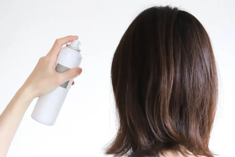 就活の証明写真で前髪に「ピン」をつけるのはアリ？注意点をプロが解説4