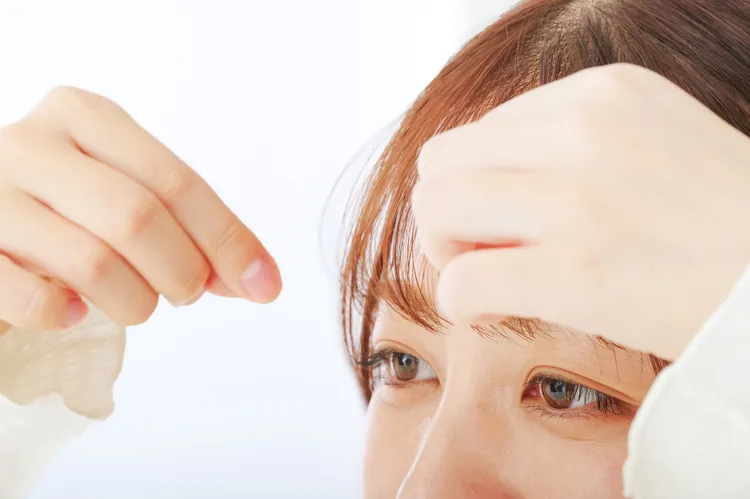 就活の証明写真を「オン眉ぱっつん」前髪で撮るのはアリ？プロが解説3