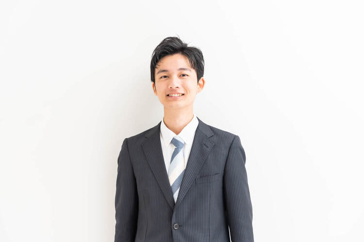 インターン写真に適した表情は？歯はだす？就活写真スタジオのプロが解説1