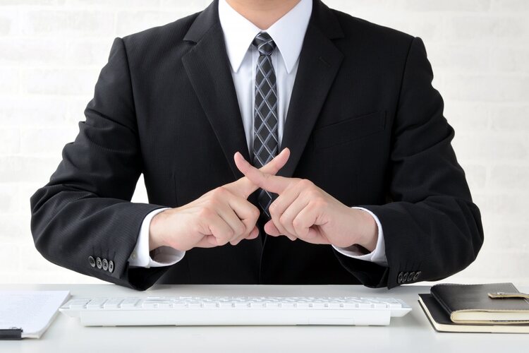 「いつ撮るべき？」インターン用の就活写真の撮影時期を解説1