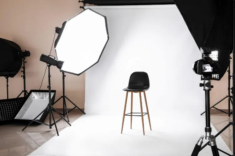 転職の証明写真に適した「背景」は？おすすめの背景色や柄を紹介3