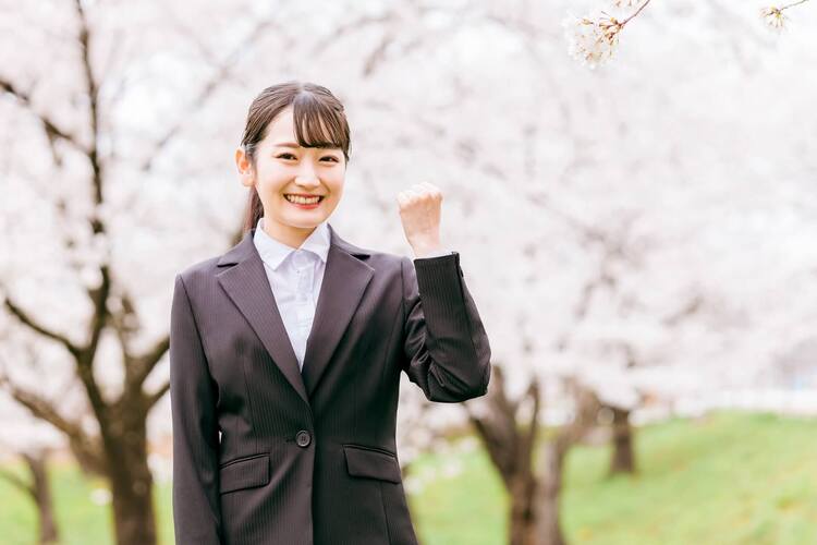 5分でわかる！インターン写真で好印象を与える「前髪」の特徴やセット例3