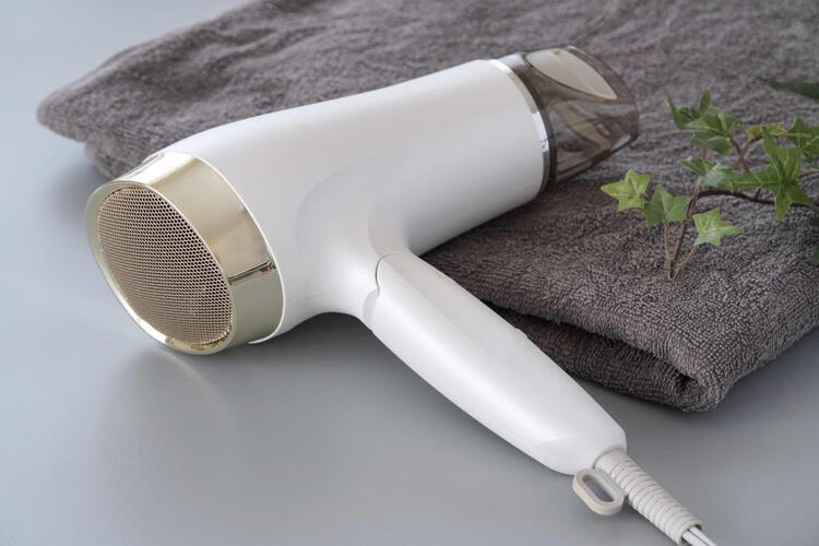 5分でわかる！インターン写真で好印象を与える「前髪」の特徴やセット例9