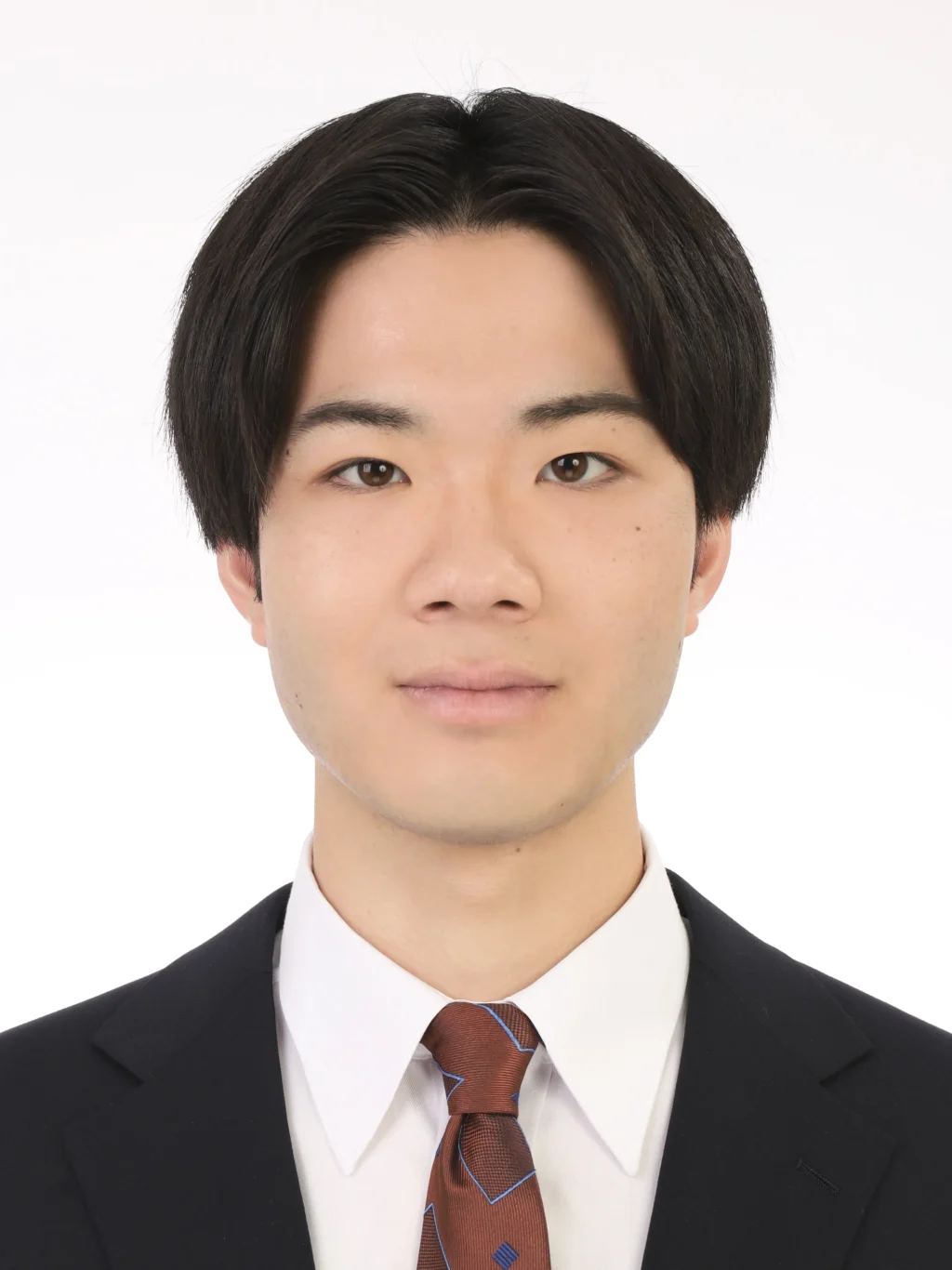 女子就活生のプロがヘアメイクして、撮影指導をした証明写真のアフター