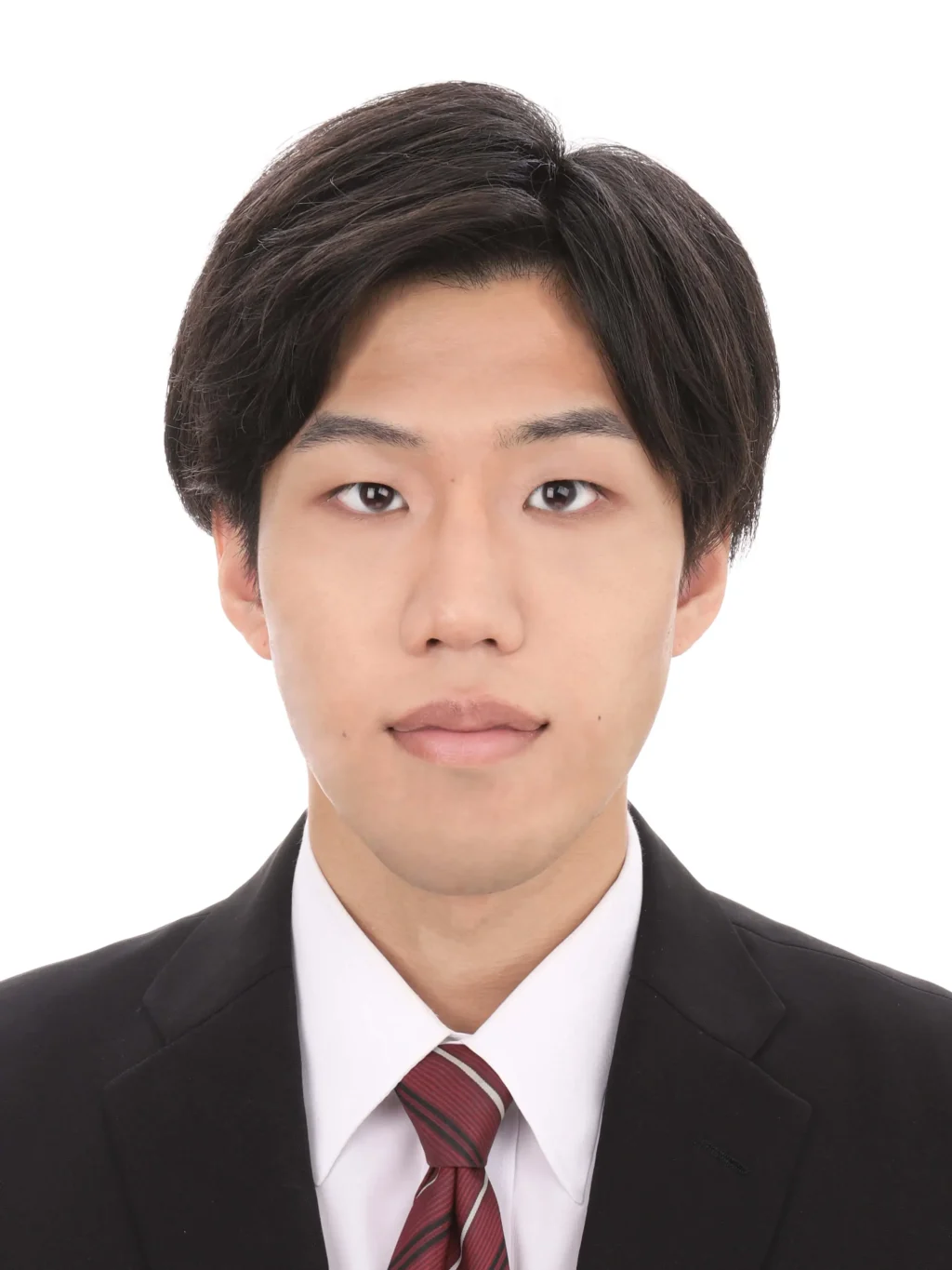 女子就活生のプロがヘアメイクして、撮影指導をした証明写真のアフター