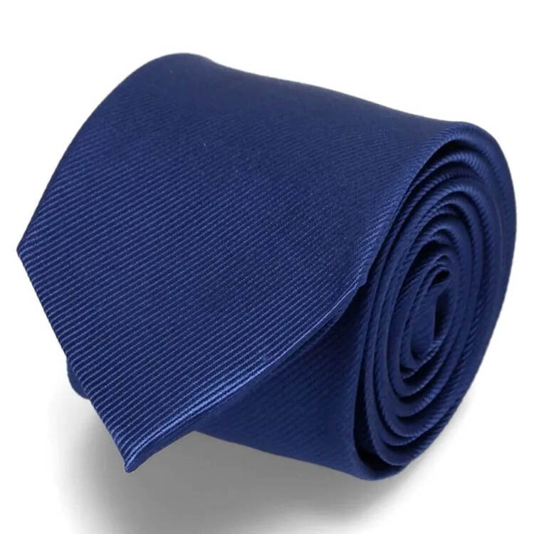 転職の証明写真は「ネクタイ」必須？選び方・結び方を詳しく解説11