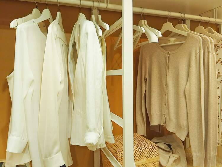 転職女性必見！証明写真で好印象を与える「服装」の選び方を解説2