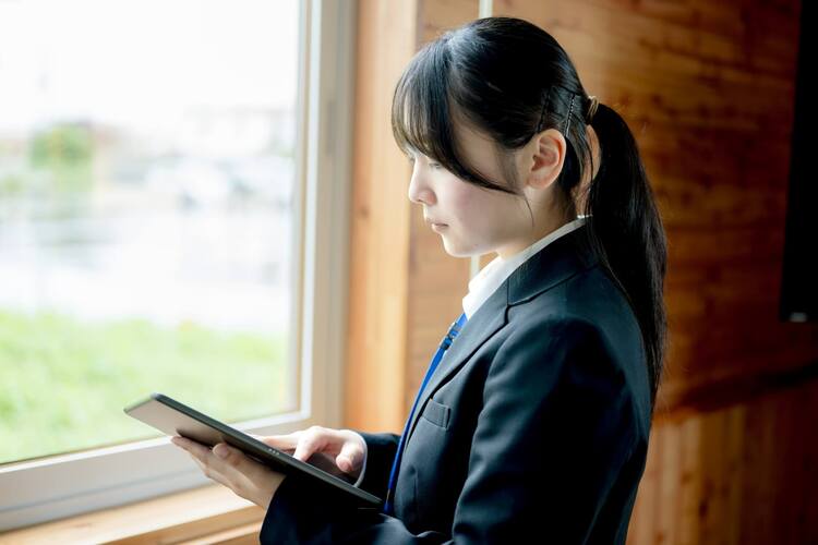 転職の証明写真はどんな「髪型」で撮るべき？おすすめやNG例を紹介4