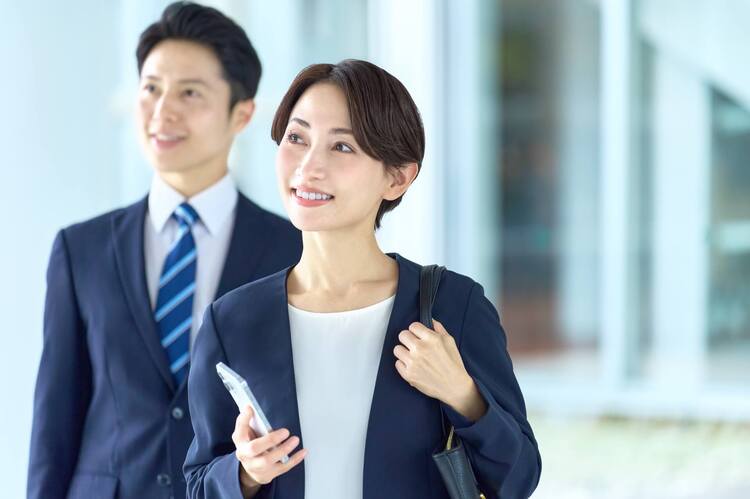 転職の証明写真はどんな「髪型」で撮るべき？おすすめやNG例を紹介5